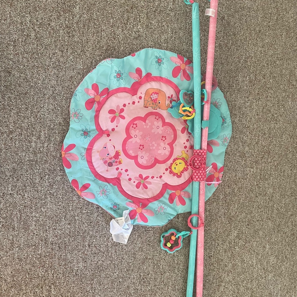 Colorful Kids Play Mat with Hanging Toys